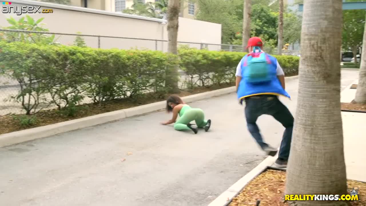Flexible Pokemon-Girl gets Facial after intense Dick-Play Free Porn Videos | ePornAny.
