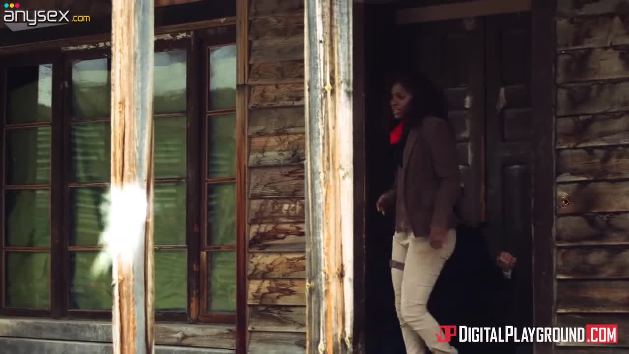 Cowboy fucks black and white bitches Jasmine Webb and Jessa Rhodes outdoor Free Porn Videos | ePornAny.