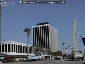 Tanned busty doctor makes male doctor fuck pale bootyful blondie's asshole