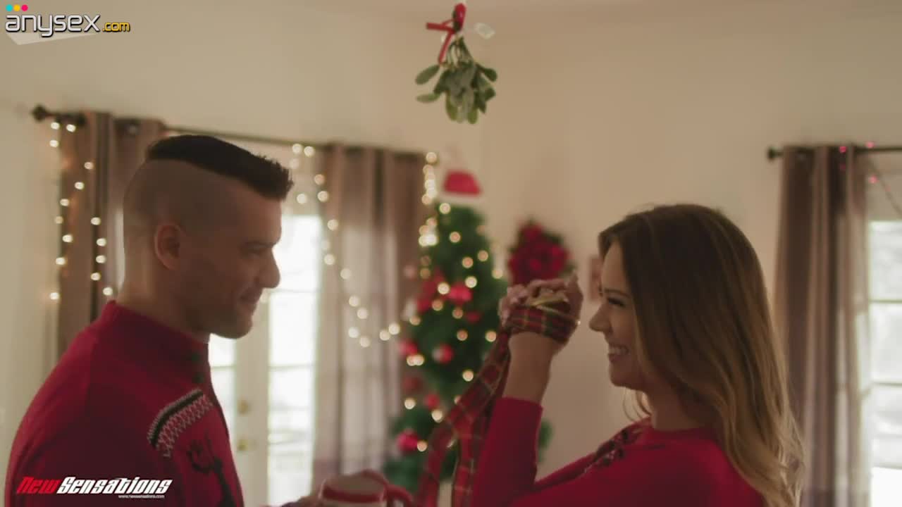 Couple in love Avery Cristy and Ramon Nomar have passionate and sensual sex Free Porn Videos | ePornAny.