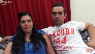 Freaky dude licks stinky pussy of chubby black haired bitch greedily