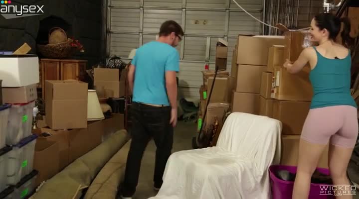 Raven haired slutty babe presents steamy deep throat to her BF Free Porn Videos | ePornAny.