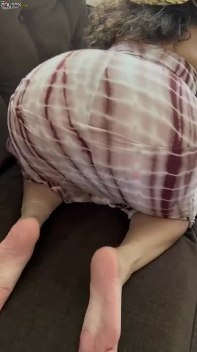 POV Busty latina cheating her hubby with a BBC gardener Free Porn Videos | ePornAny.