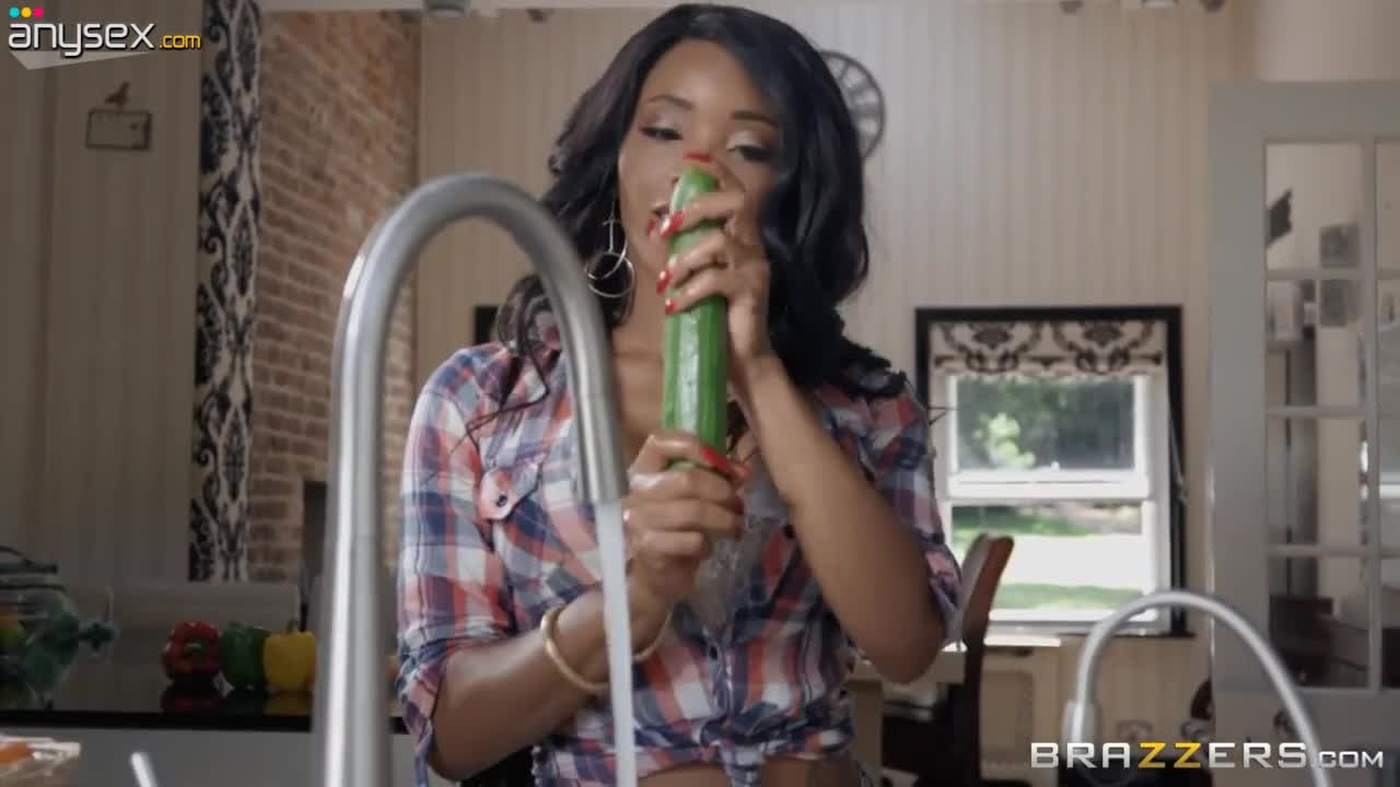 Good boy helps sex-starved housewife fucking her snatch with cucumber Free Porn Videos | ePornAny.