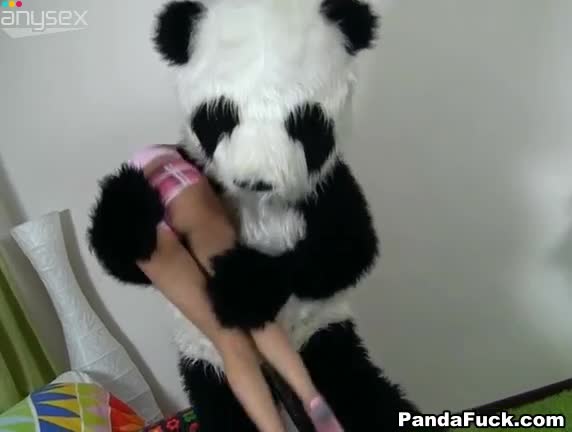 Cute blonde haired girl plays and fucks with panda bear toy Free Porn Videos | ePornAny.