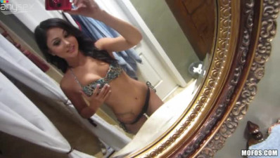 From taking sexy selfies to having a sex with Ariana Marie