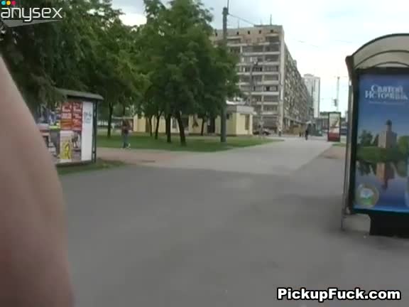 Messy brunette hussy gives a head to a dude she just met couple minutes ago Free Porn Videos | ePornAny.