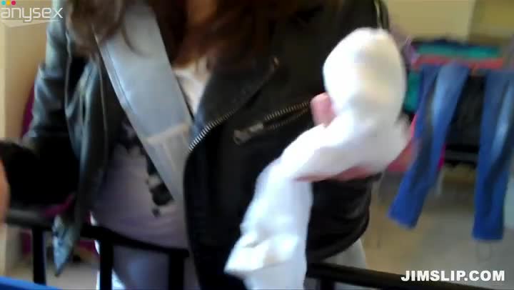 Insatiable bitch Tiffanny Doll rubs her clit for the best ever orgasm Free Porn Videos | ePornAny.