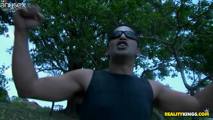 Rapacious dude enjoys polishing tasty vagina of frisky milf Free Porn Videos | ePornAny.