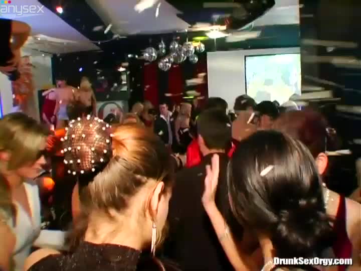 Galore of pop corn and hussy drunk nude dancing bitches Free Porn Videos | ePornAny.