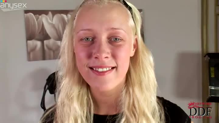 Fresh blonde girl demonstrates her tempting body at the casting Free Porn Videos | ePornAny.