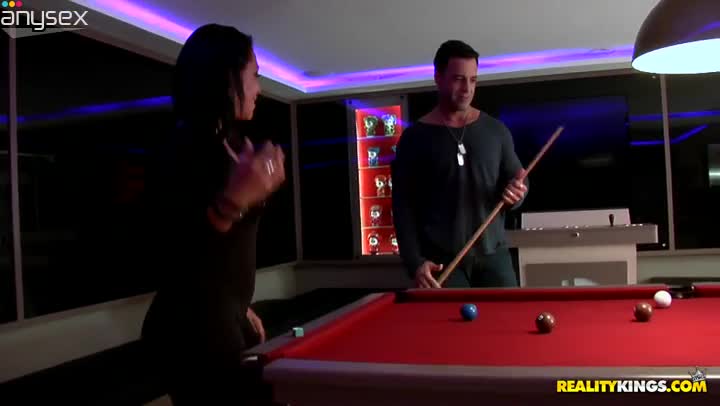 Over tanned mom Crystal blows a hard prick taking it deep in her throat Free Porn Videos | ePornAny.