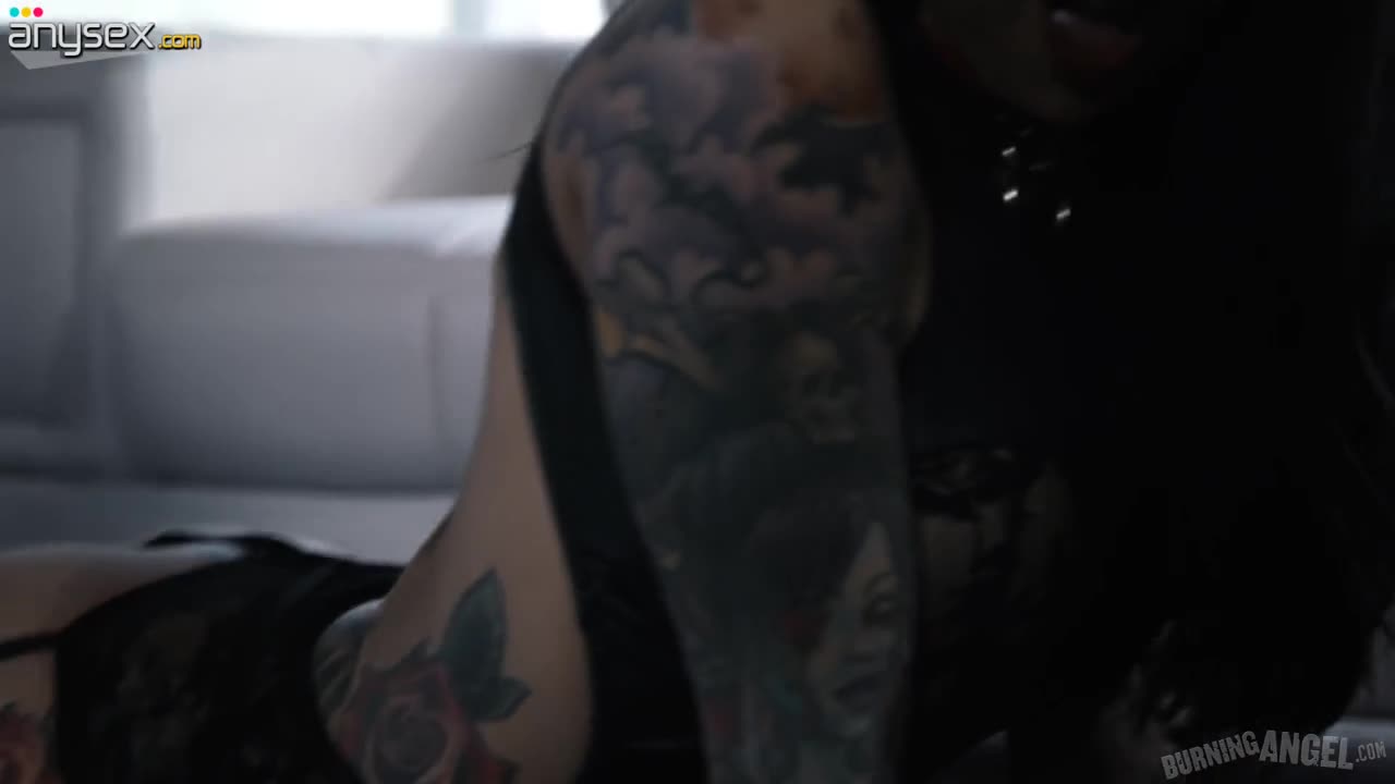 Sassy tattooed bitch Lily Lane enjoys hardcore footing and gets a mouthful of cum Free Porn Videos | ePornAny.
