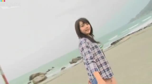 Well stacked japanese girl Ai Shinozaki walking on the beach Free Porn Videos | ePornAny.