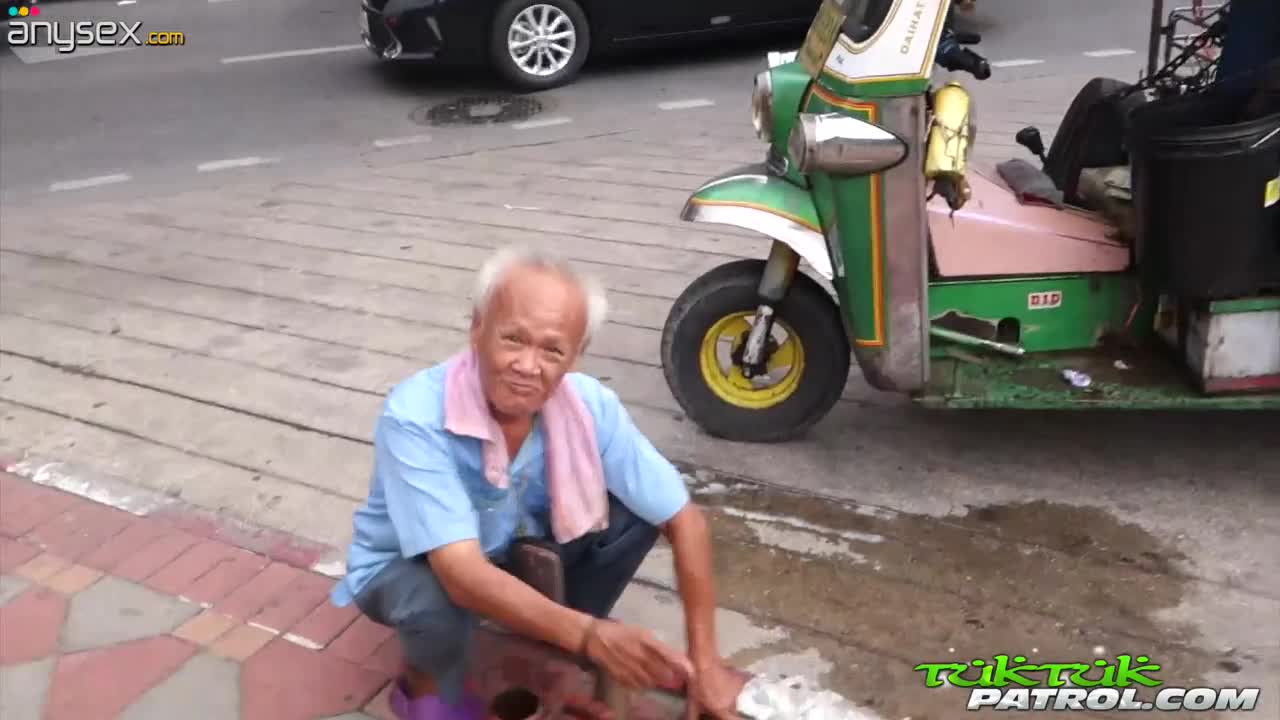 Casual sex with original Thai girl Crea Free Porn Videos | ePornAny.