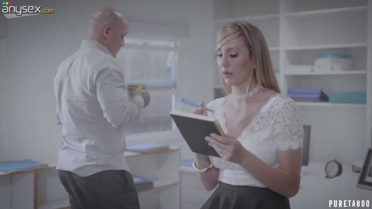 Beautiful secretary Brett Rossi finally gives her boss what he desires for a long time Free Porn Videos | ePornAny.