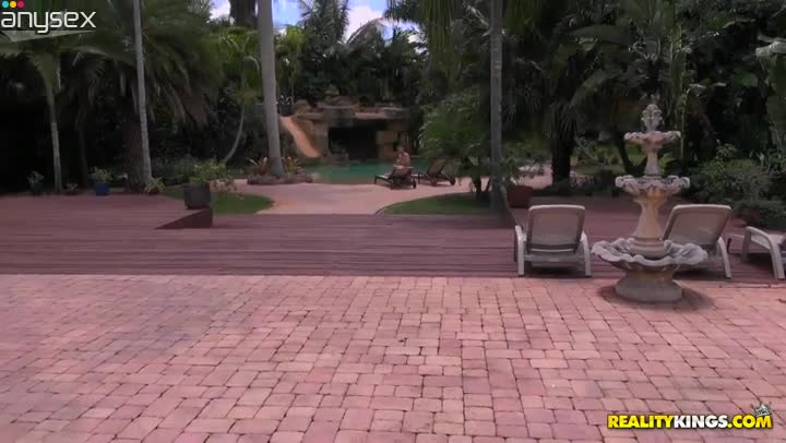 Jaw dropping girl in bikini gets her gorgeous body oiled by pool side Free Porn Videos | ePornAny.