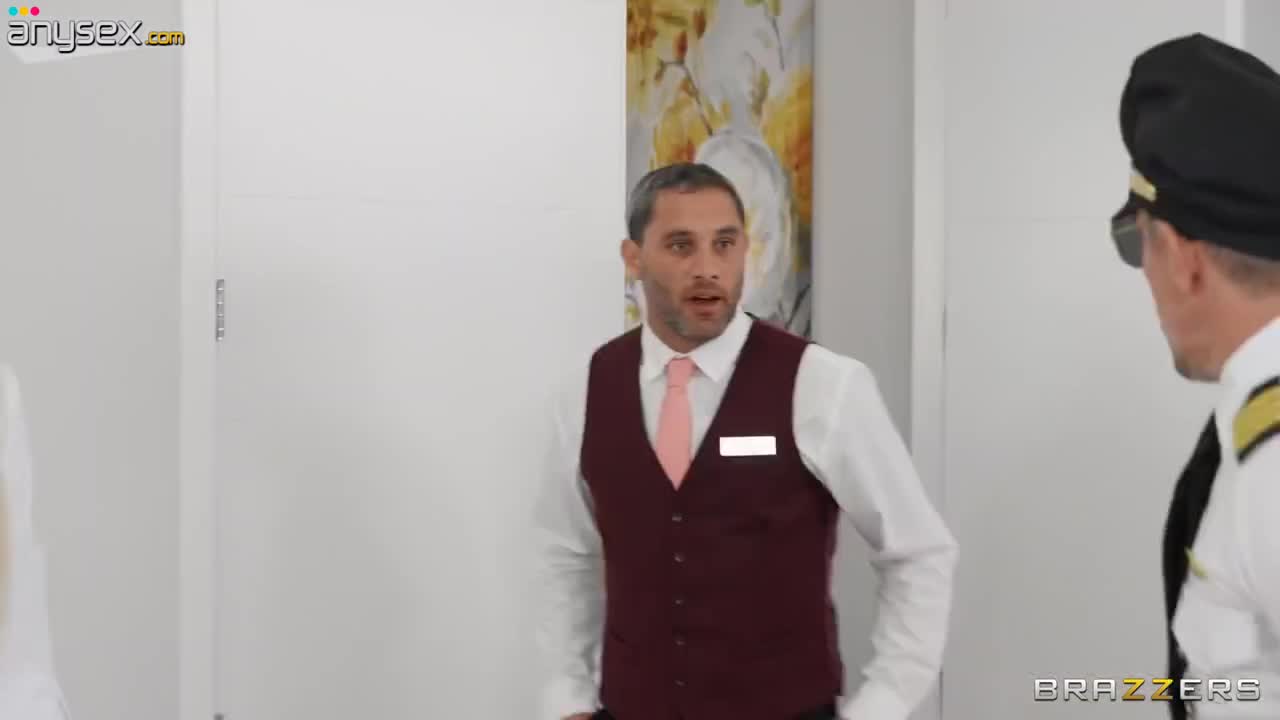 Stewardess Kendra Sunderland fucked from 2 sides in the hotel - Brazzers Free Porn Videos | ePornAny.