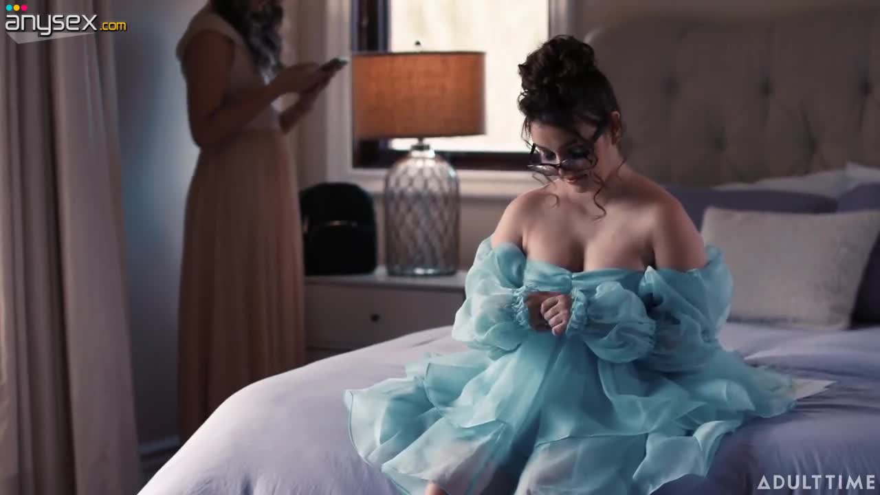 Gorgeous lesbians strip nude to eat each other on the bed Free Porn Videos | ePornAny.