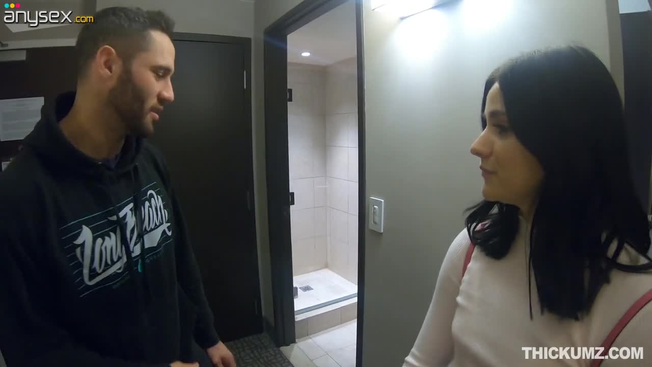 Dude with massive cock fucks naughty chick Violet Rain in the bathroom Free Porn Videos | ePornAny.