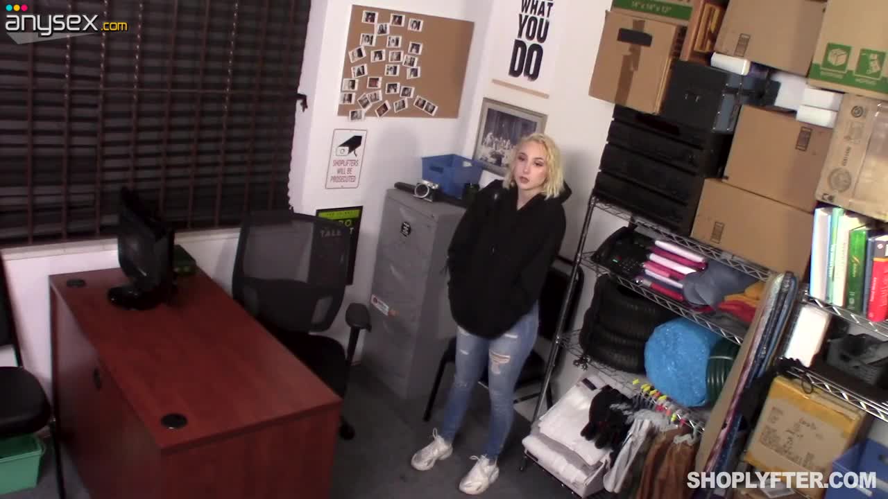 Full natural buxom teen Skylar Vox gets punished for shoplifting Free Porn Videos | ePornAny.
