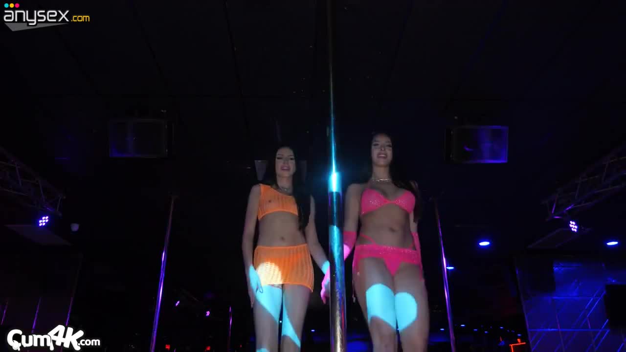 Milf and teen strippers share hammer in the club Free Porn Videos | ePornAny.