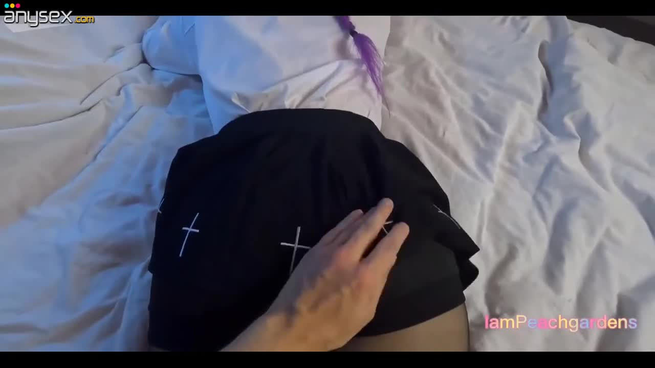 My Chubby Pink-haired Step-sis Drives Me Crazy With Her Phat Ass, So I Tear Her Pantyhose & Fuck Her Free Porn Videos | ePornAny.