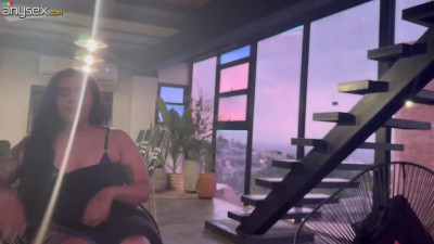 BBW Latina with huge ass flaunts her assets, claps her asscheeks as she gets fucked