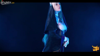 Dominating cosplayer hottie turns her fuckboy into sex slave