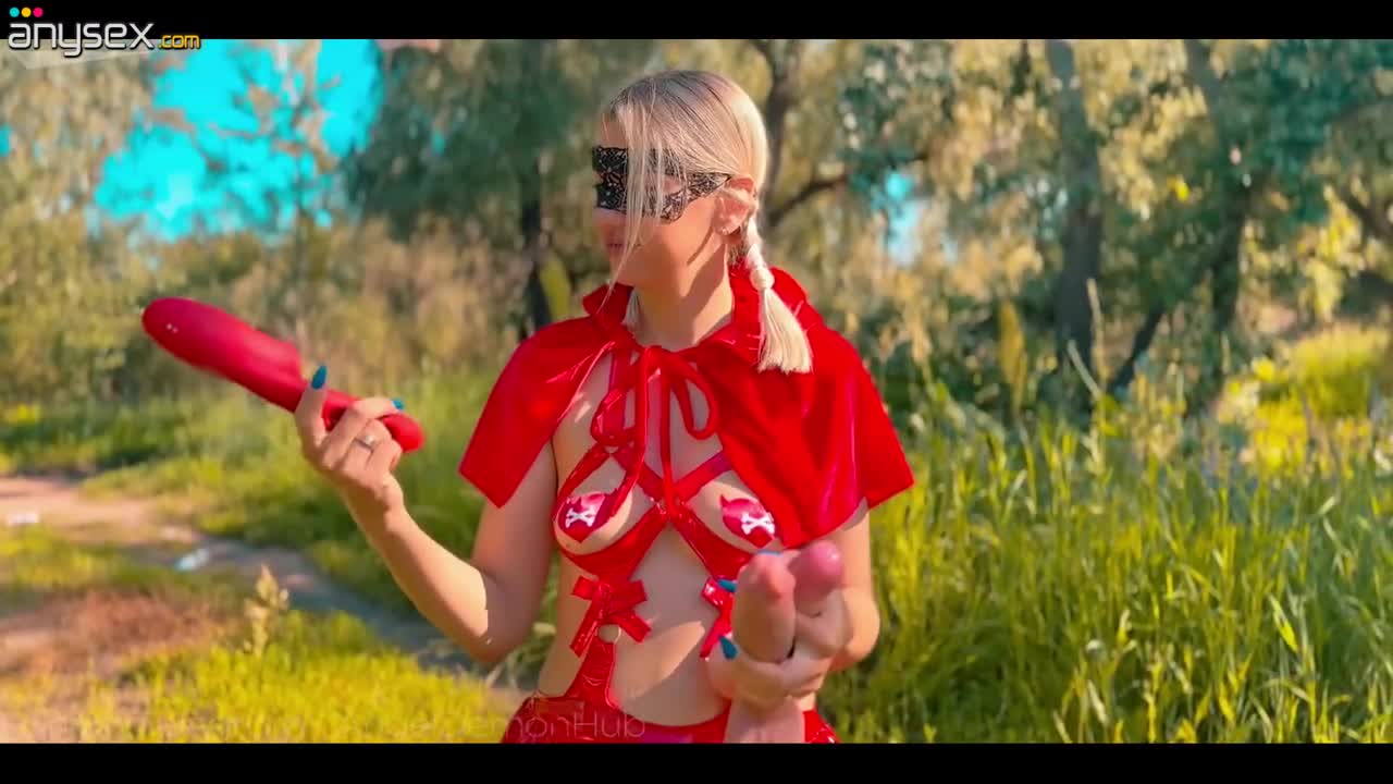 she wore the red hood and got hunted hard in the woods Free Porn Videos | ePornAny.