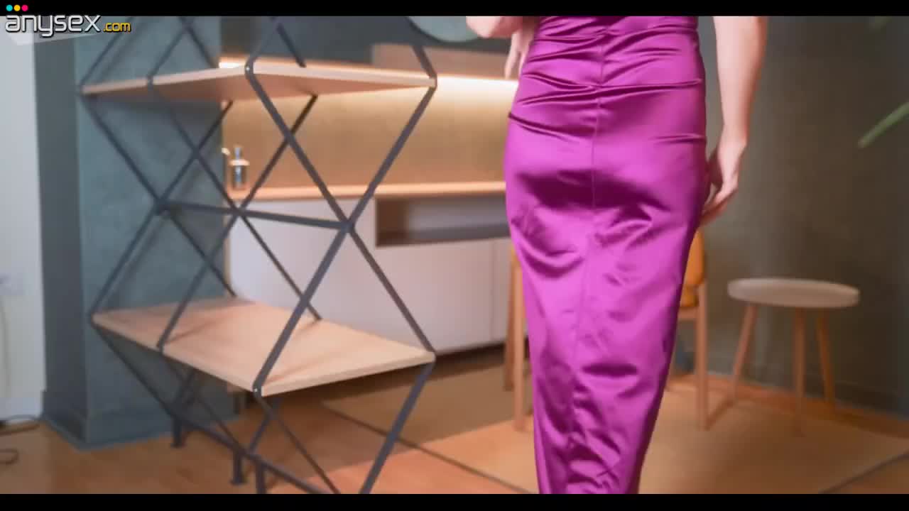 A beautiful brunette lady in heels and party dress is bored she meet her matured step-son and see that he has a thick strong cock Free Porn Videos | ePornAny.