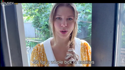 Giving some creampie to the blonde cougar for a box of cookies