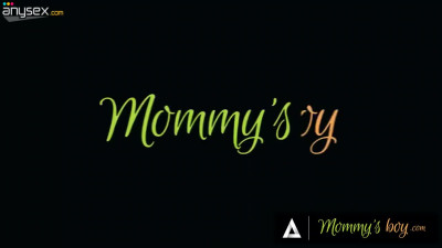 Blonde Stepmom is a Writer, Who Wants to Fuck Her Stepson