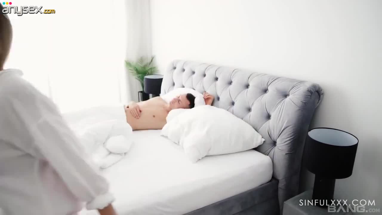 Candee and Fanta had a passionate foursome on the couch Free Porn Videos | ePornAny.