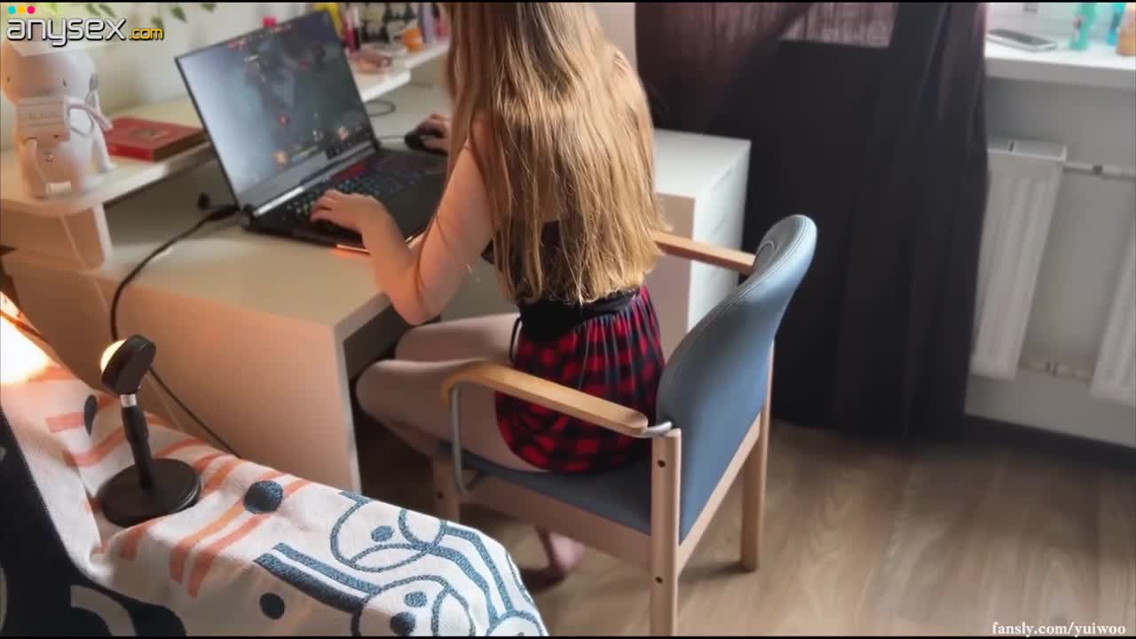 Blonde Gamer Girl Sucks Big Cock During Intense Dota 2 Session POV Free Porn Videos | ePornAny.