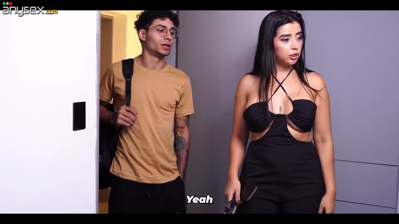 Big-Breasted Stepmom's Bed Share Post-Trip Fuck Free Porn Videos | ePornAny.