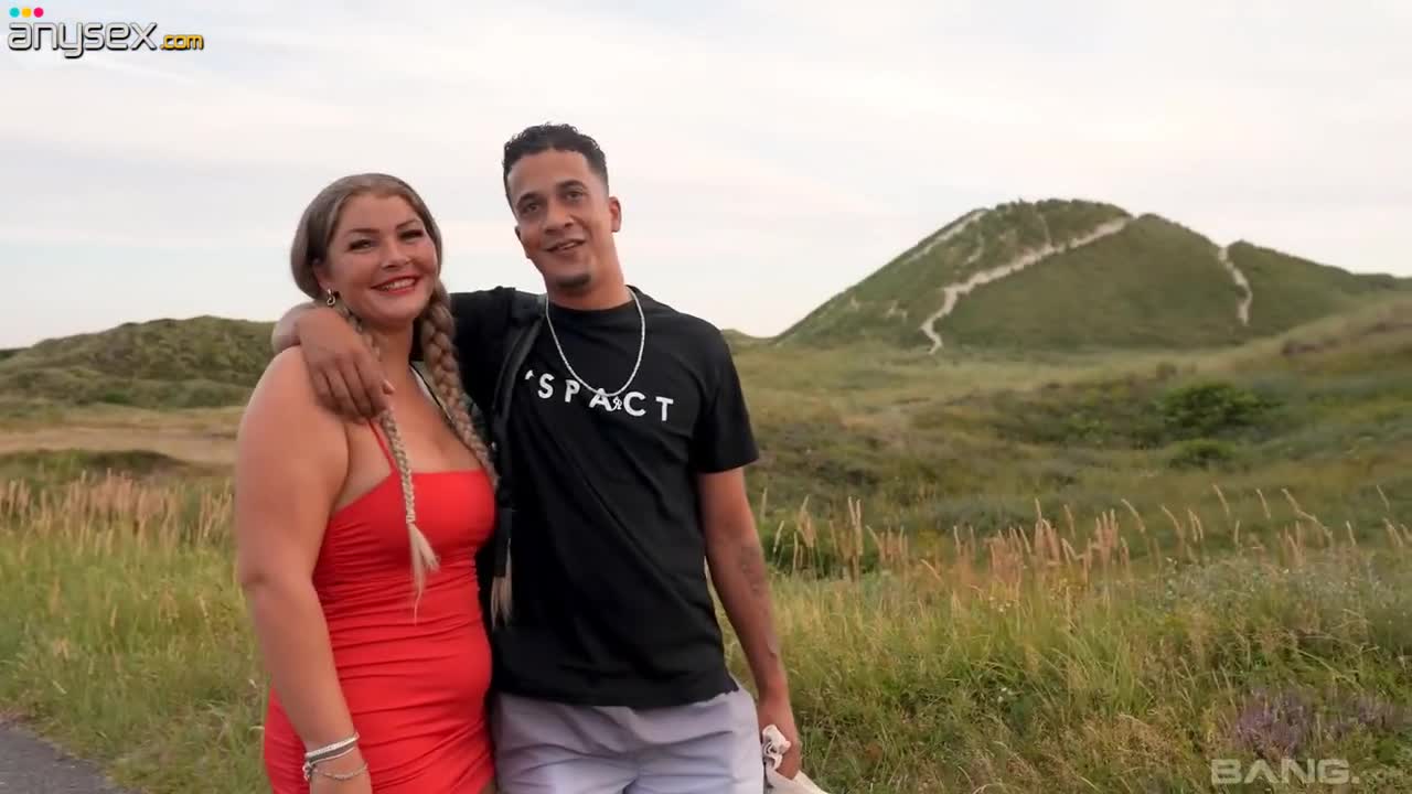 Sultry blonde cougar enjoys her new young lover on snow-white beach Free Porn Videos | ePornAny.