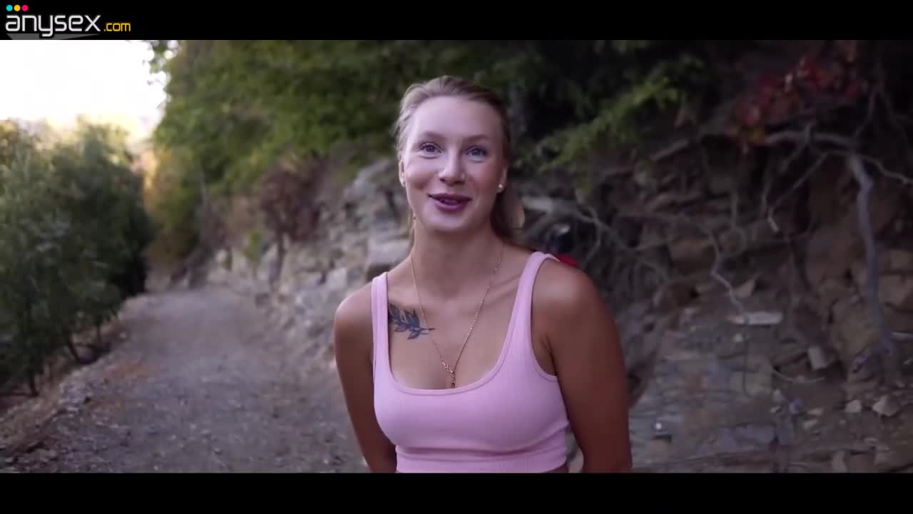 Sexy petite girl gives her boyfriend a sloppy blowjob during their walk in the park Free Porn Videos | ePornAny.