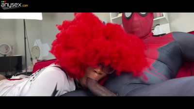 Slutty ebony bitch gas her asshole drilled by a guy in spider man costume