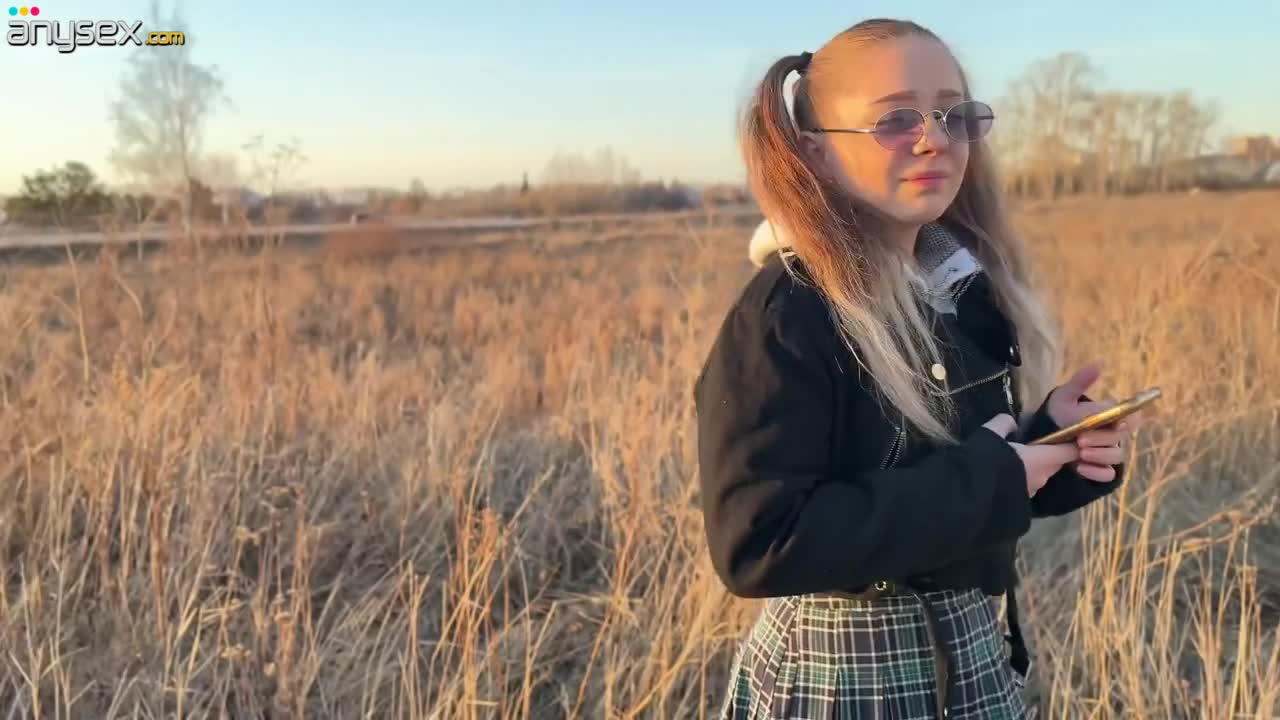 Shy blonde PAWG in leopard panties thanks stranger for walking her home Free Porn Videos | ePornAny.