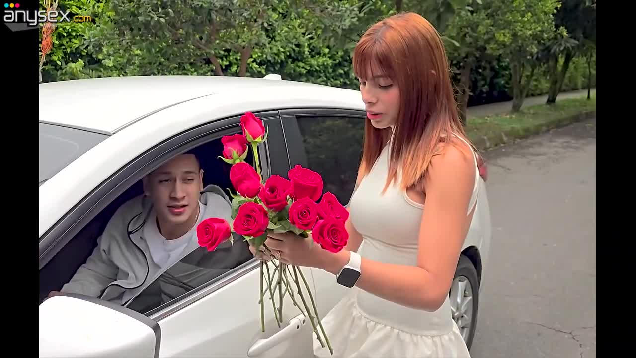 Tiny latina gets picked up by a stranger and her pussy fucked on his kitchen counter Free Porn Videos | ePornAny.