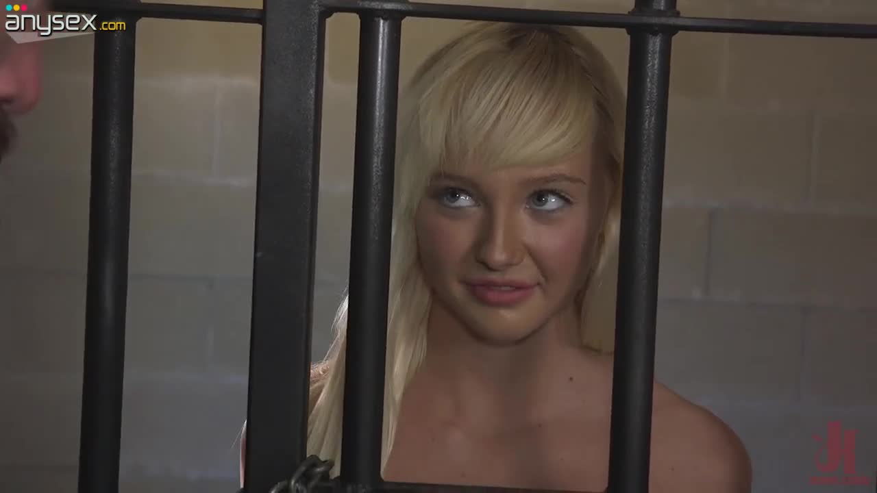 Submissive blond girlfriend Paisley Porter does everything her boyfriend desires Free Porn Videos | ePornAny.