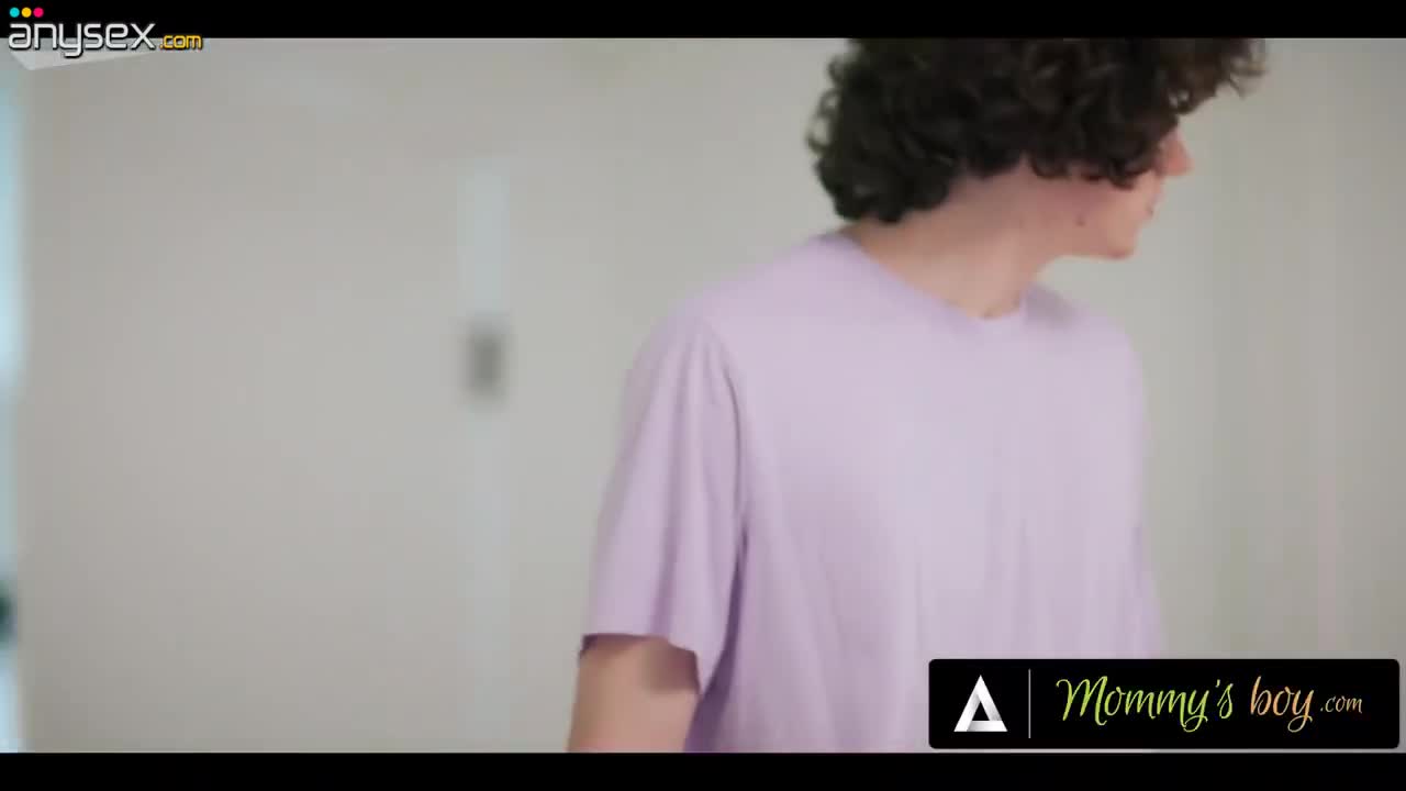 He caught his stepmom masturbating and now helps her cum Free Porn Videos | ePornAny.