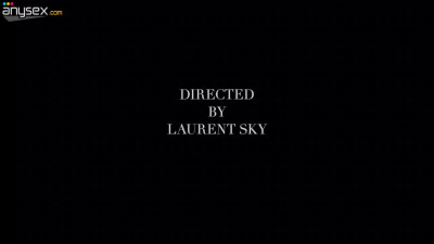 Hot blonde with nice ass gets her pussy stretched by her BBC friend