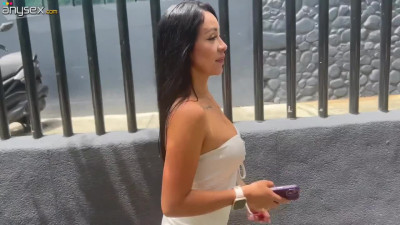 Thicc Tattoed Latina Dates BWC And Rides Him Every Day