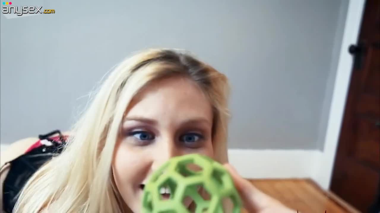 Submissive blonde PAWG acts as a pet before hardcore doggie Free Porn Videos | ePornAny.