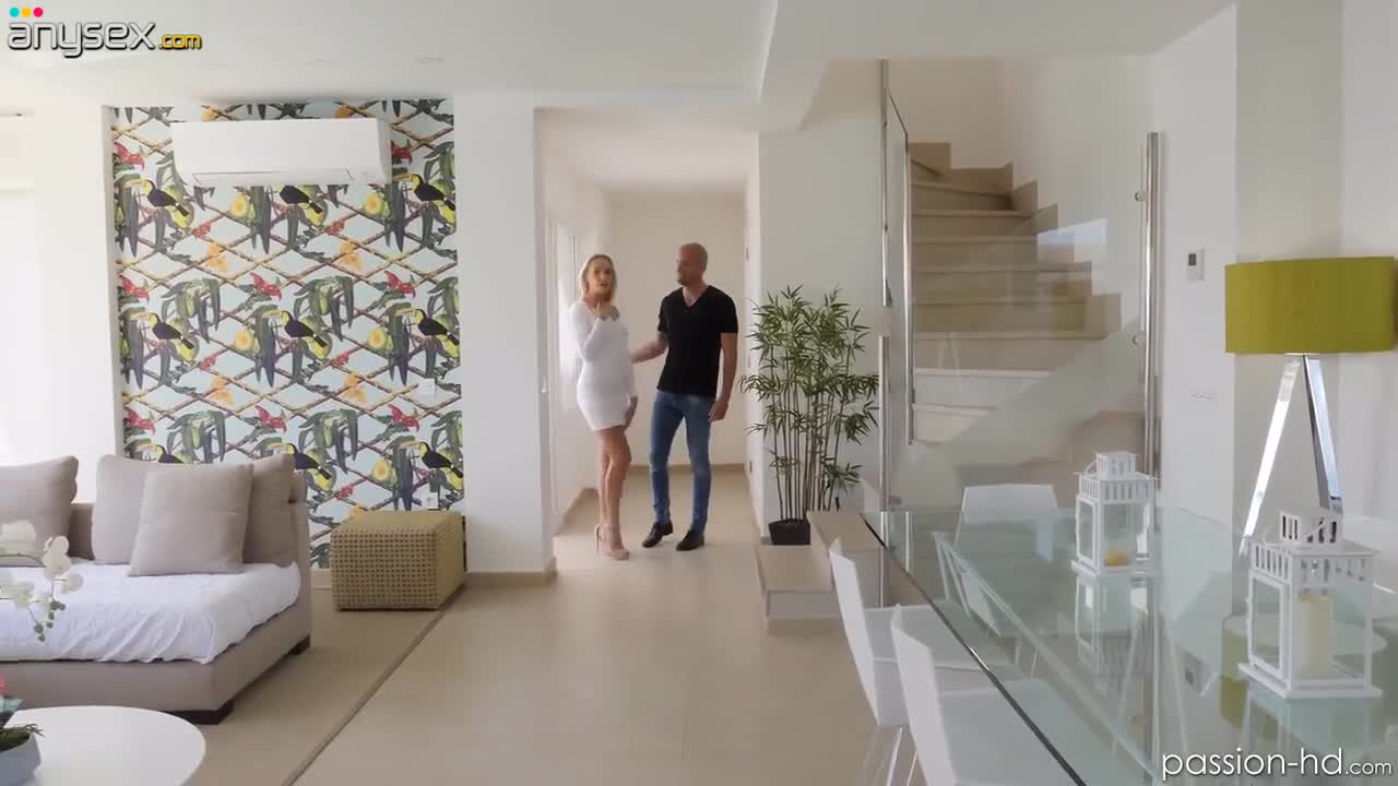 Slim babe Angelika Grays enjoys passionate anal sex for the first time Free Porn Videos | ePornAny.