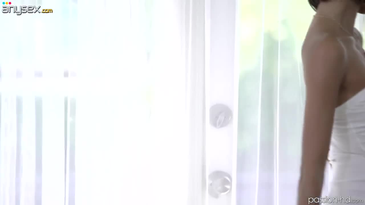 Seductive brunette Janice Griffith is taking a shower and making love with her boyfriend Free Porn Videos | ePornAny.