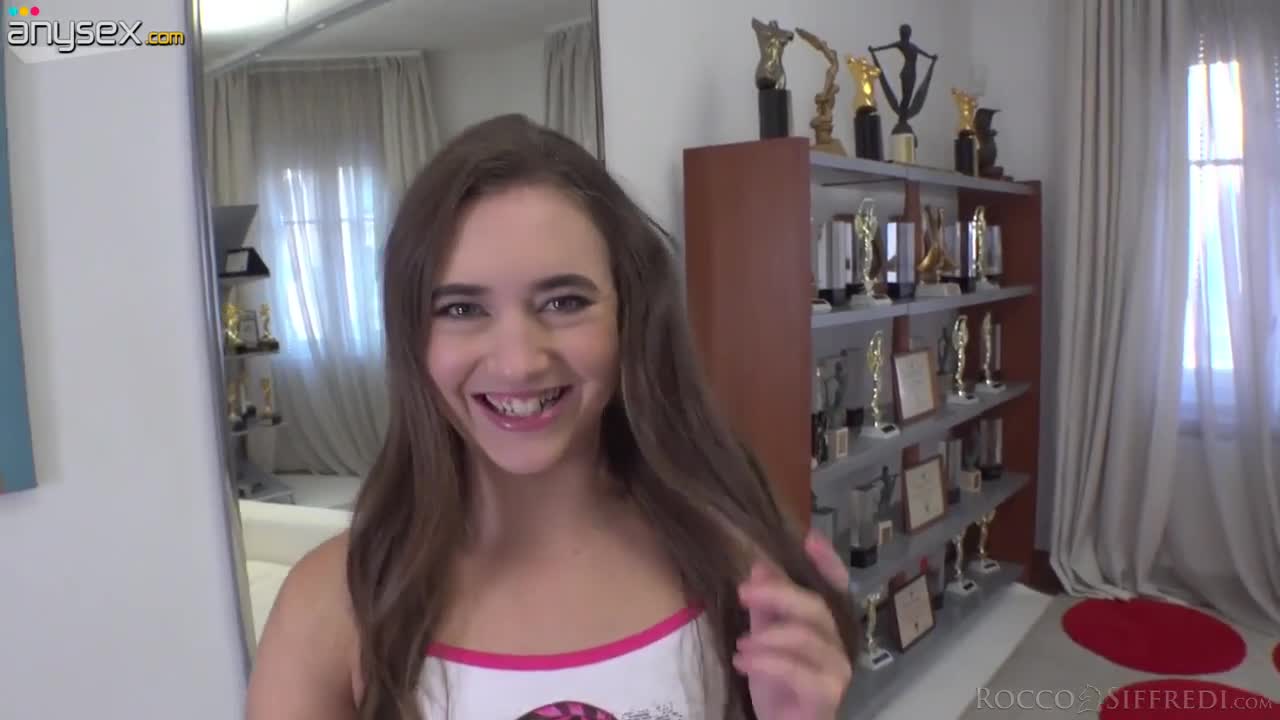 Russian chick Mara Gri blows huge penis of hot blooded Italian stud Rocco Free Porn Videos | ePornAny.