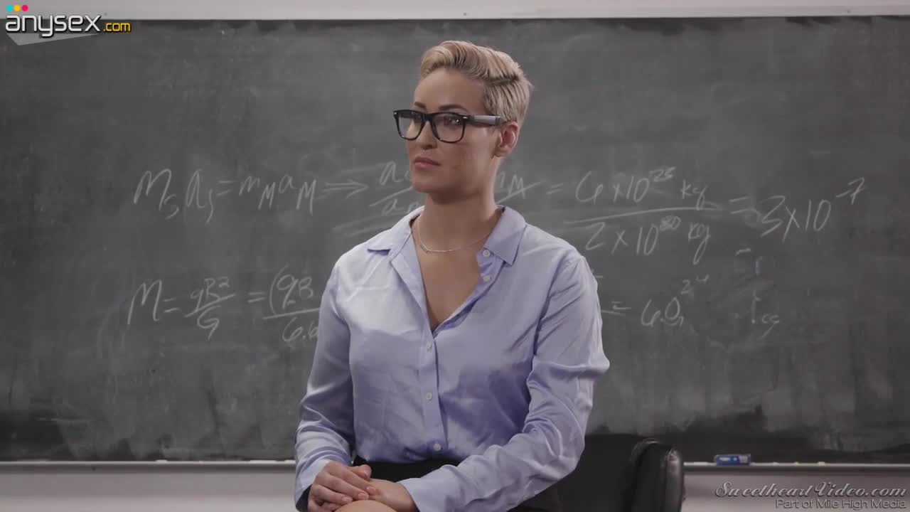 Strict teacher in glasses Ryan Keely gets her pussy licked by sizzling college chick Free Porn Videos | ePornAny.